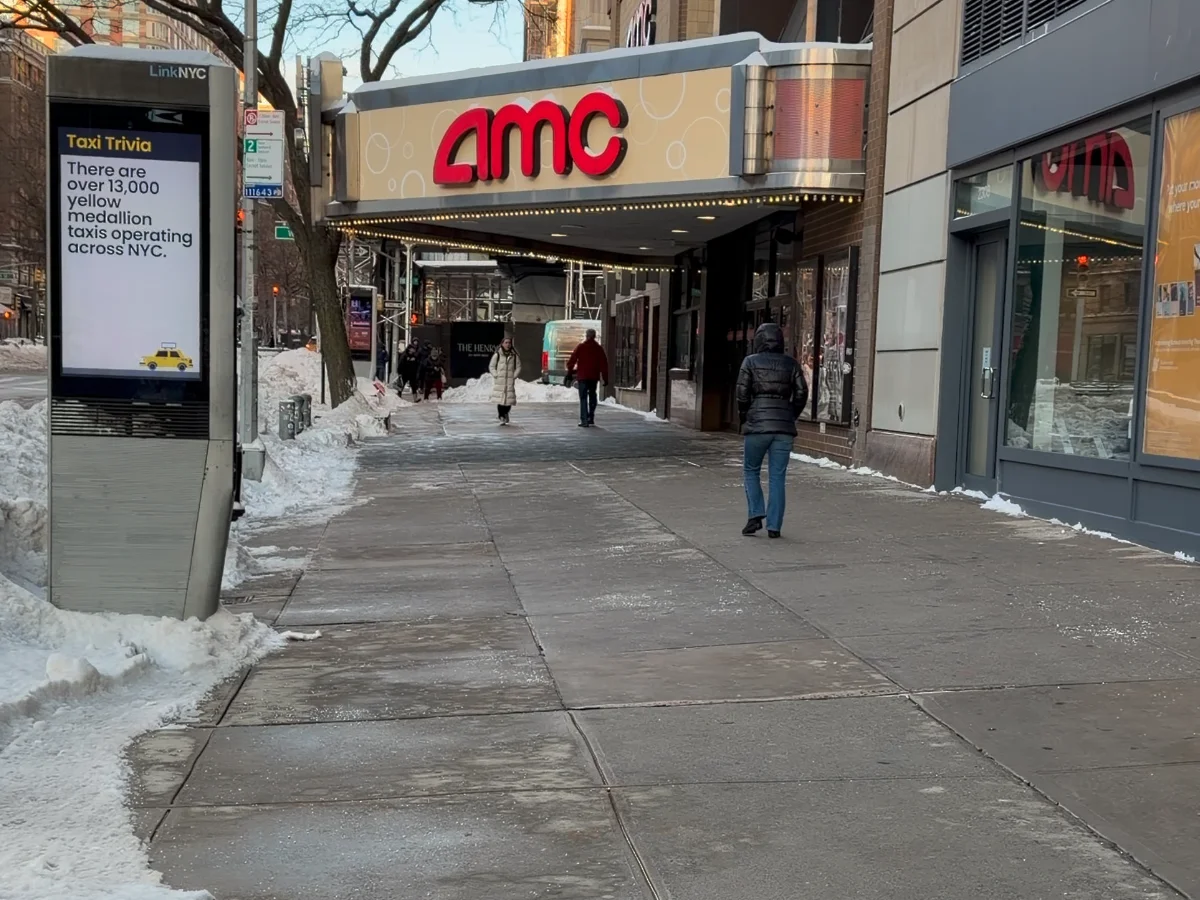 A Fully Cleared Sidewalk